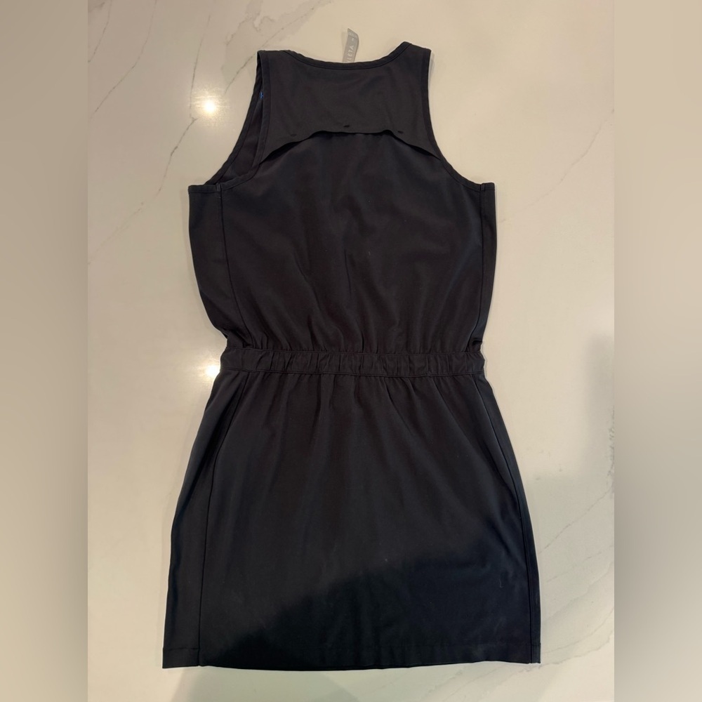 Athleta Expedition Skort Dress Size 2 - Picture 3 of 4